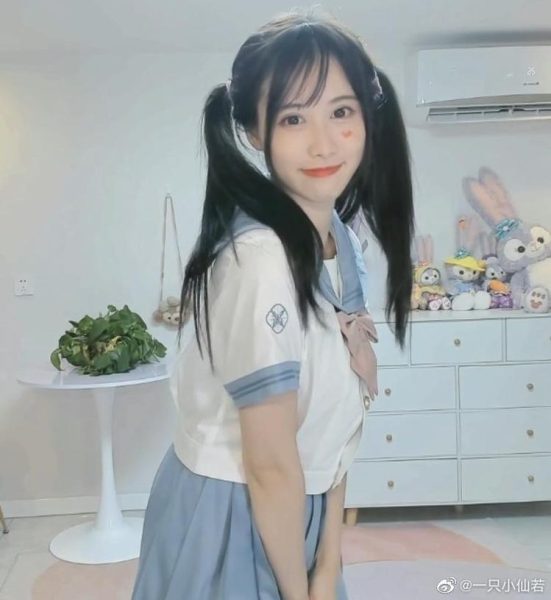 一只小仙若主页：分享我的精美cosplay图片